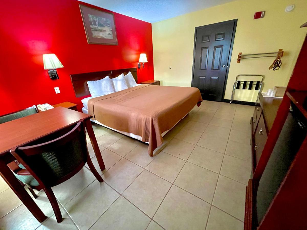 Relax Inn Mcrae Екстер'єр фото